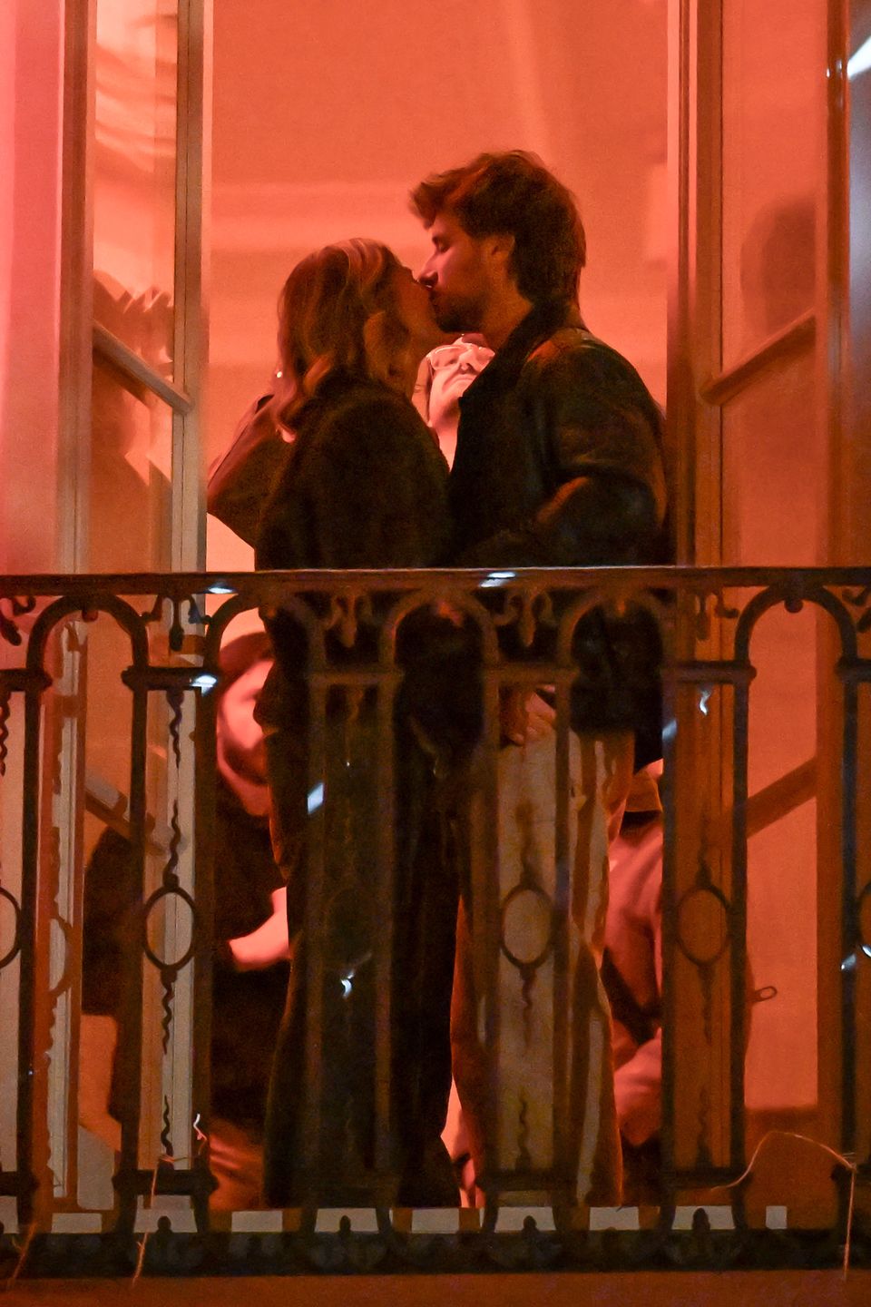 Maciej Musiał z ukochaną