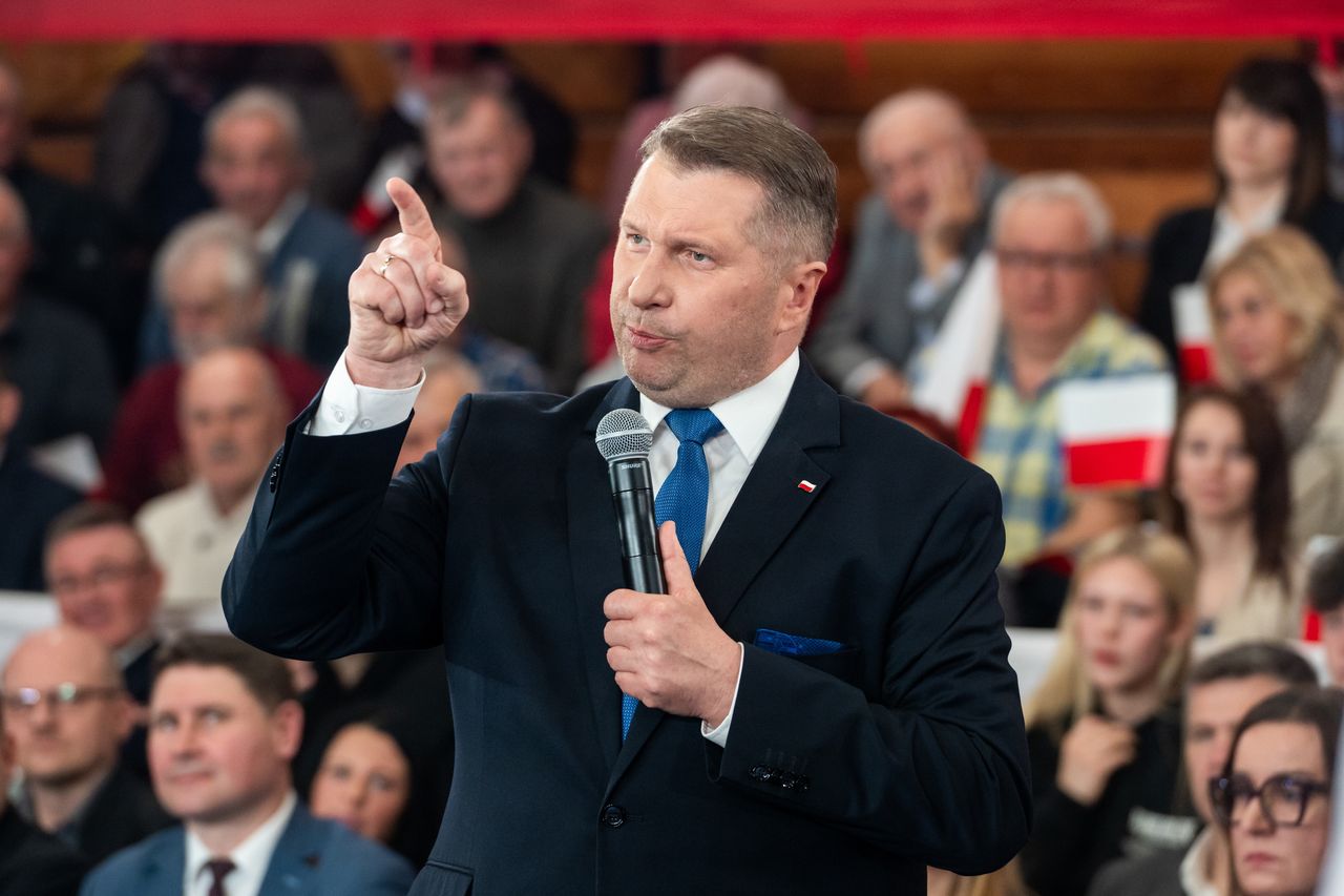 "W balona zrobili". Czarnek wraca do tematu fotowoltaiki