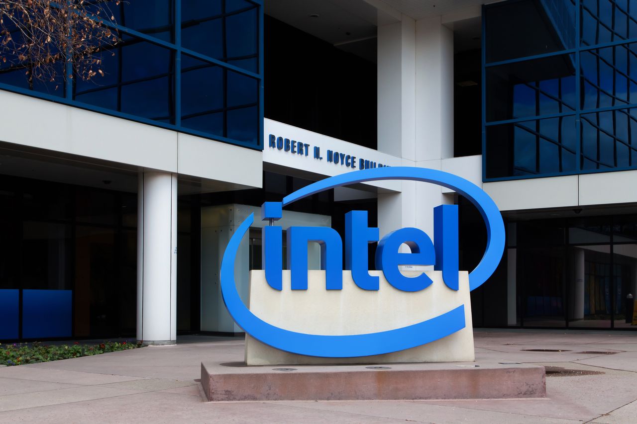 Intel powraca do 22 nm, a kupując procesor sprzedasz nerkę. Ciąg dalszy kłopotów firmy