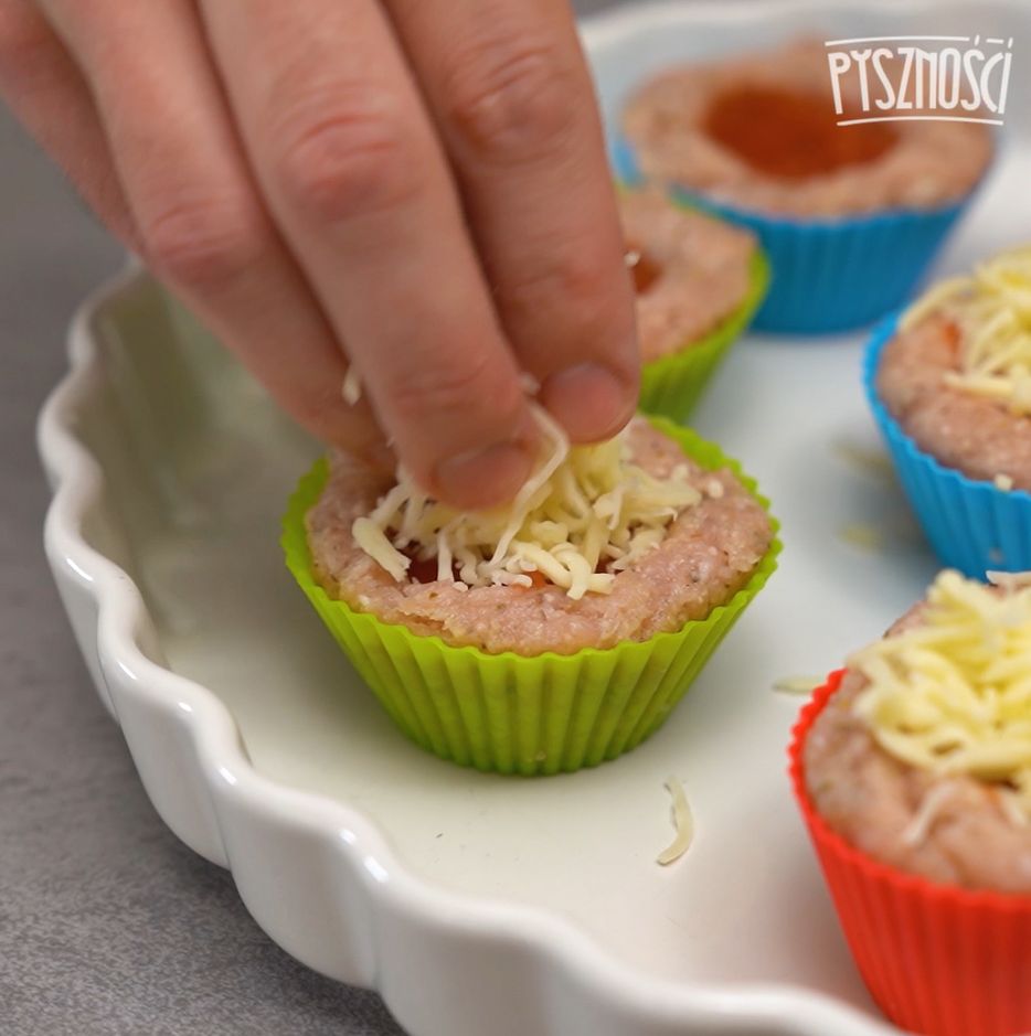 Muffiny z kurczaka- Pyszności