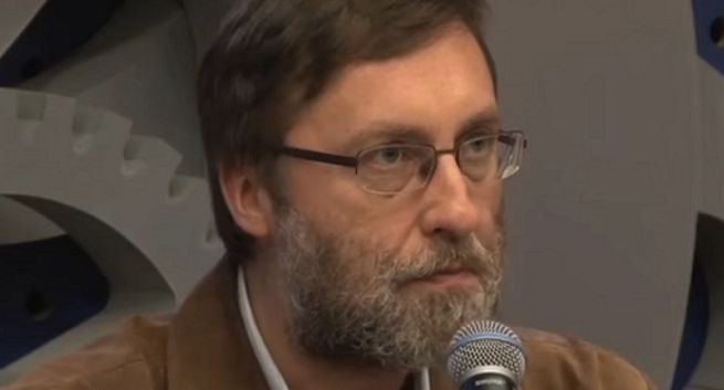 Trójka zawiesiła współpracę z Andrzejem Kublikiem z „Gazety Wyborczej”. „Z powodu krytycznych tekstów mojej żony o Polskim Radiu?”