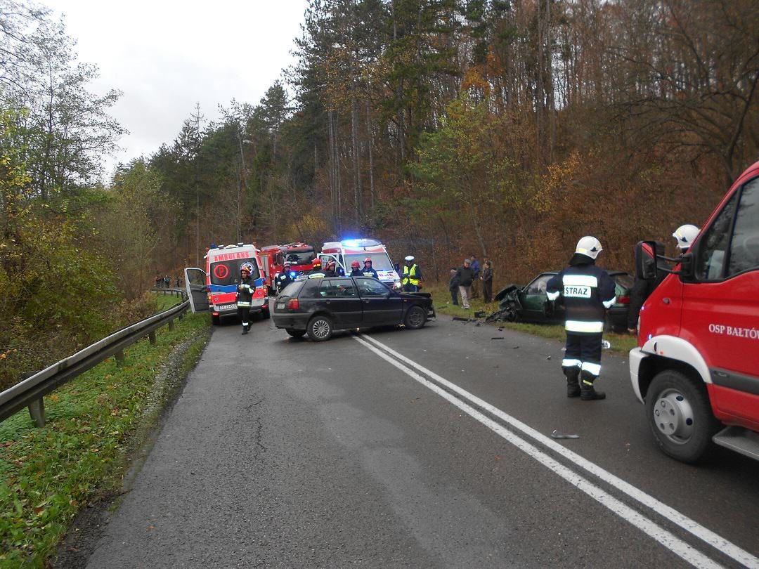 Groźny wypadek drogowy w Rudce Bałtowskiej