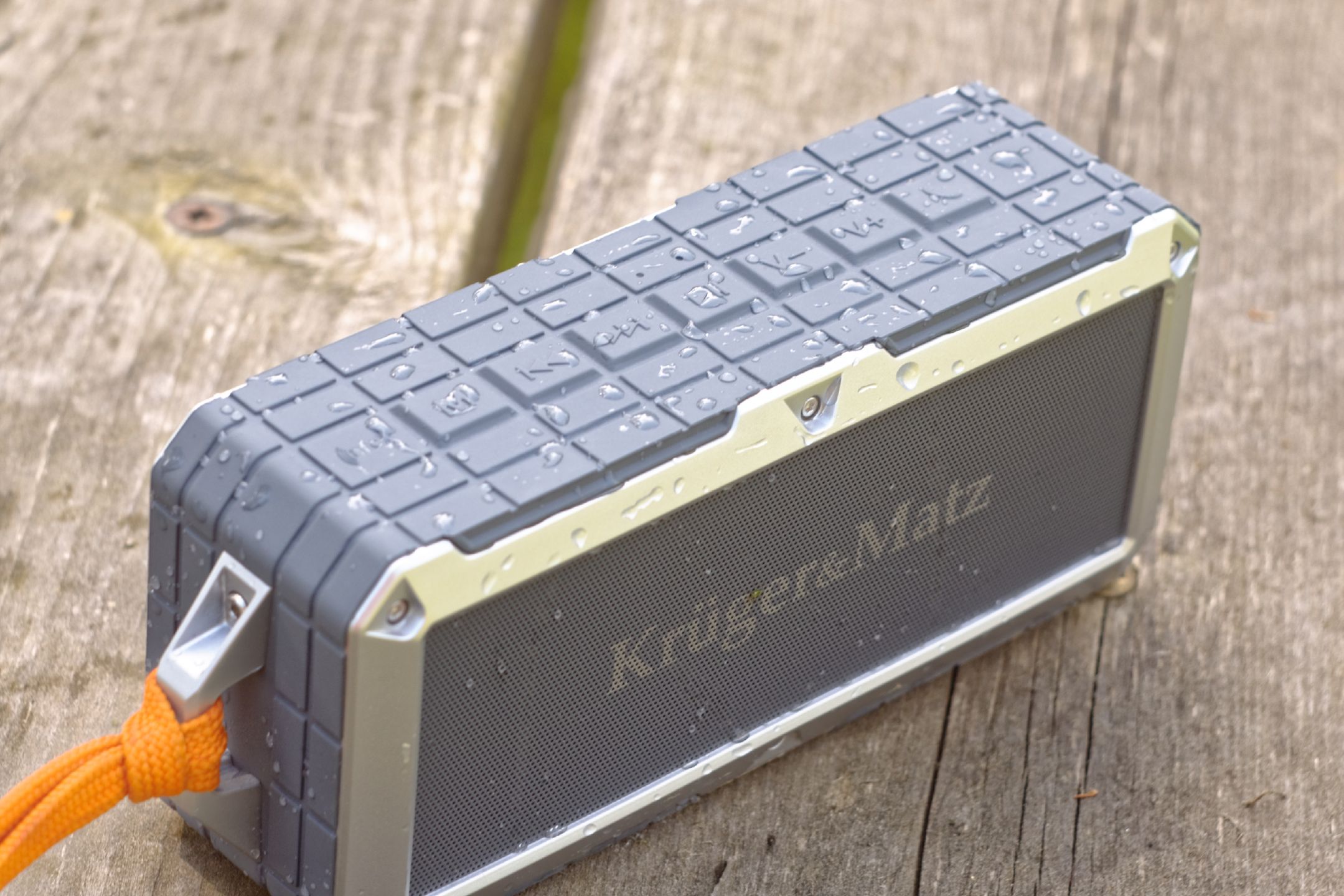 Kruger&Matz Discovery: bezprzewodowy głośnik, idealny na wakacje 3