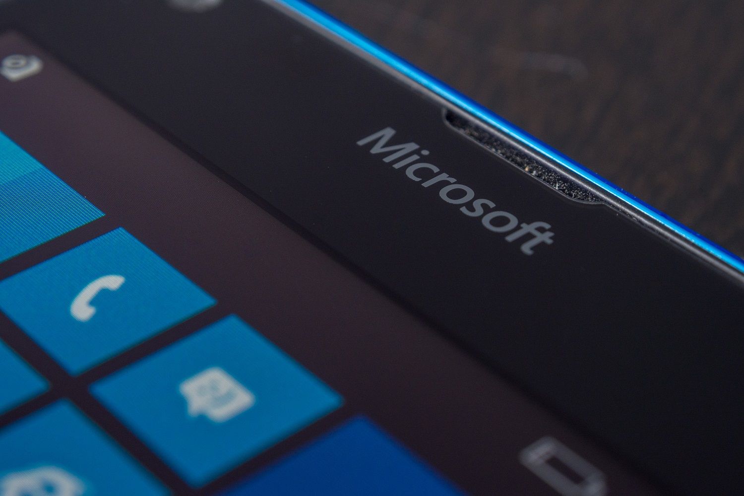 Lumia 640 LTE – test smartfonu, który łatwo się może wyślizgnąć z ręki 2