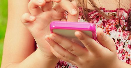 Google na straży: trudniej już przypadkowo puknąć w reklamy na Androidzie