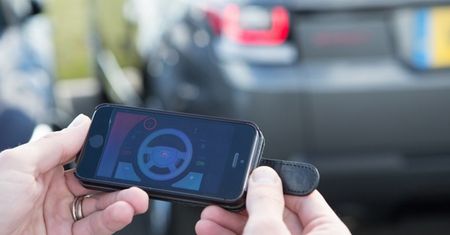 Mobilna aplikacja umożliwia zdalne kierowanie Range Roverem