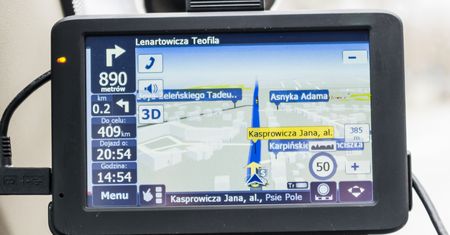 AutoMapa ma już 12 lat, chwali ją nawet App Store