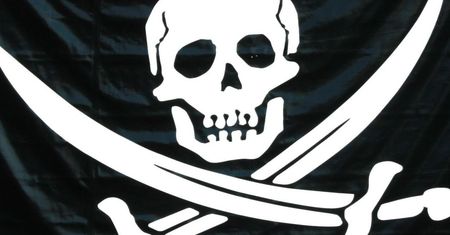 Brytyjska policja sięga po kolejne sposoby walki z piratami. Tym razem wykorzysta przeciw nim reklamy