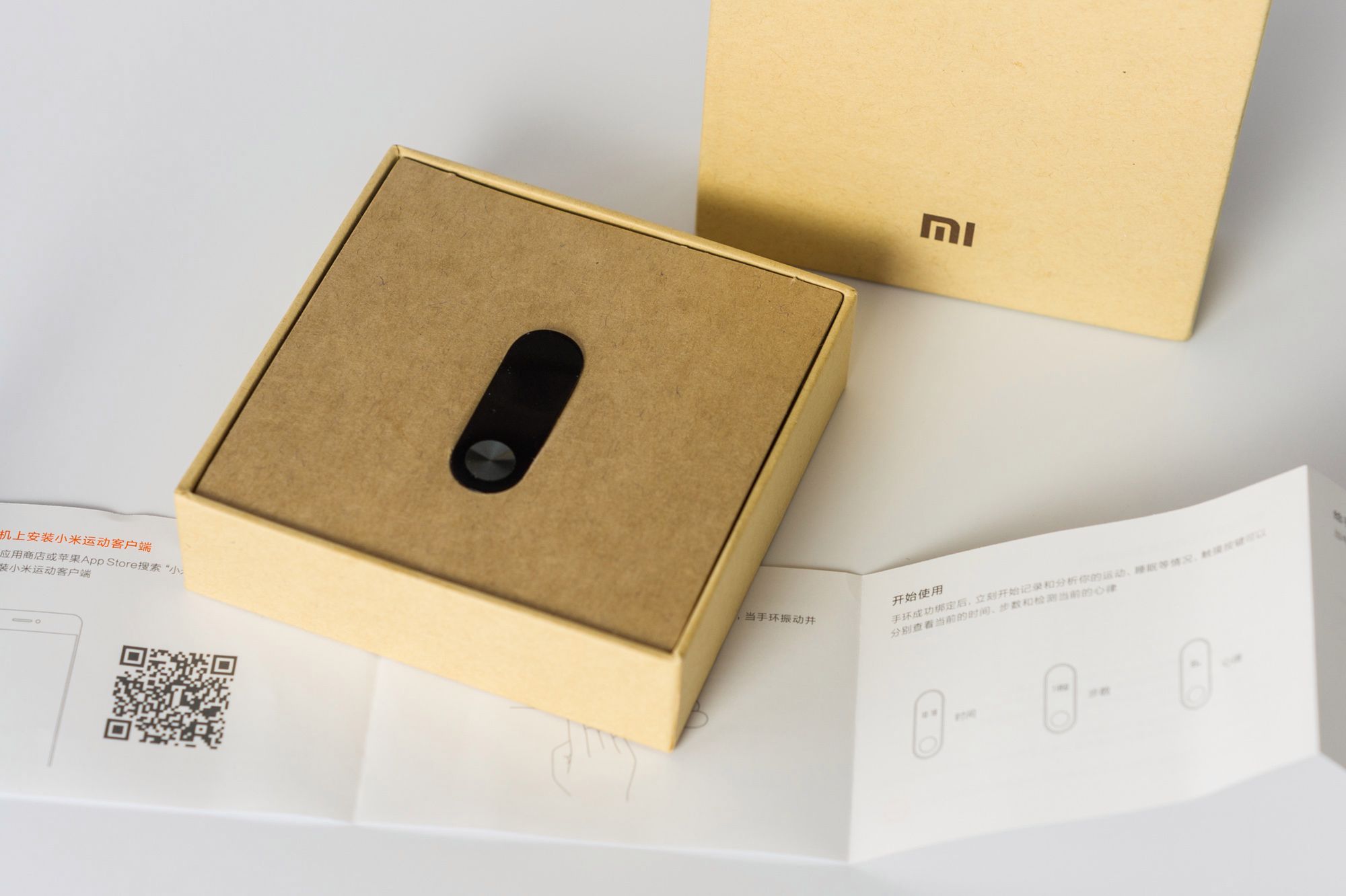 Xiaomi Mi Band 2: test solidnej smartopaski nie tylko dla sportowców 3