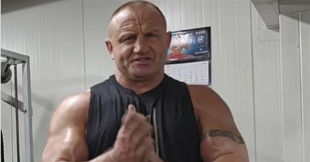 Sprawdź, przy jakiej muzyce trenuje Pudzianowski