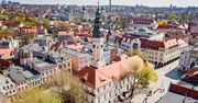 Pogoda w Zielonej Górze. Prognoza na piątek 8 maja. Chmury i przelotny deszcz nad ranem, później przejaśnienia