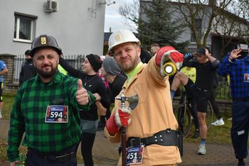 Rybnik: Tłum uczestników na 21. Biegu Barbórkowym