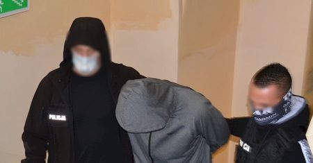 Chciał uprawiać seks z 14-latką. Już jest w rękach policji