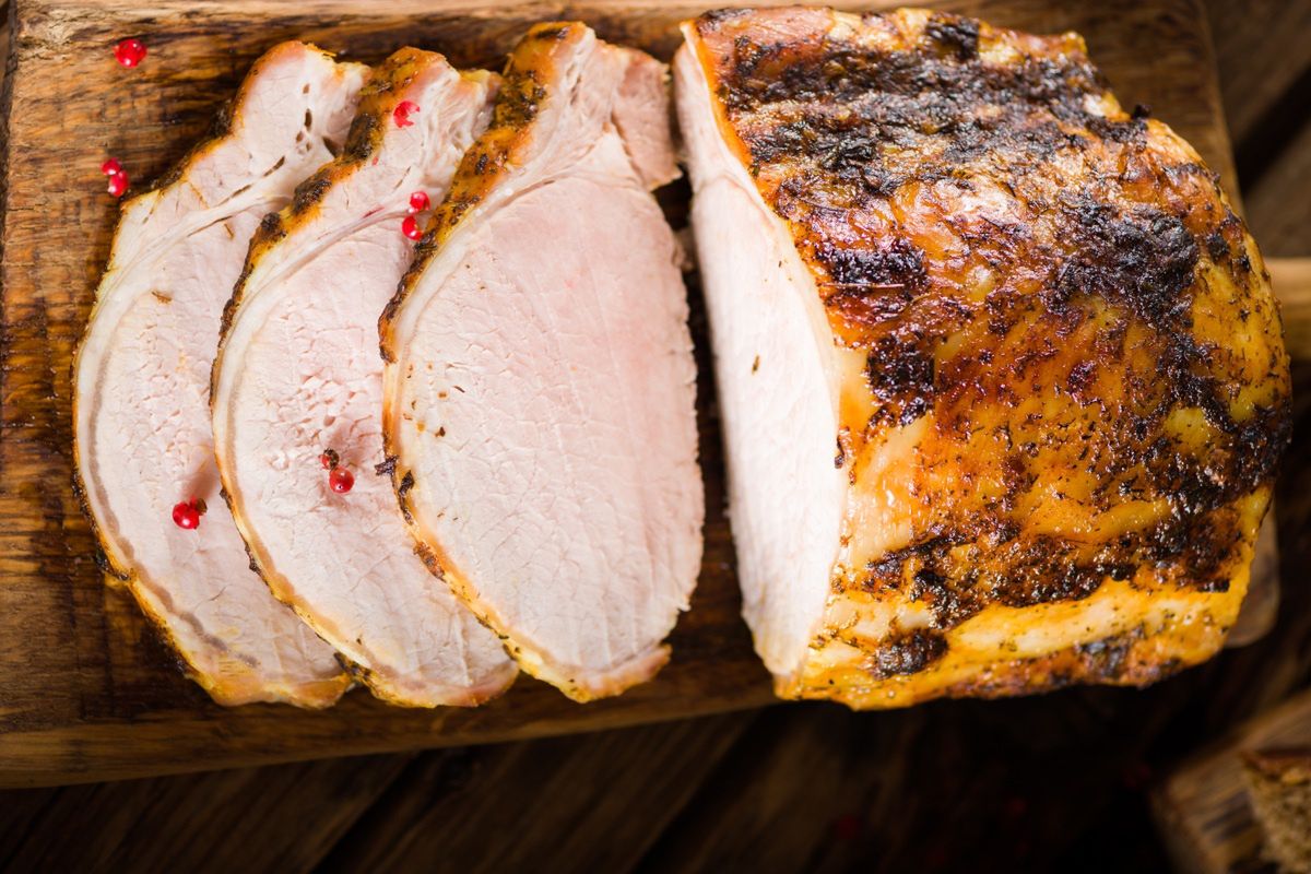 Już nie obsmażam schabu przed pieczeniem. Dzięki innej prostej metodzie wychodzi soczysty