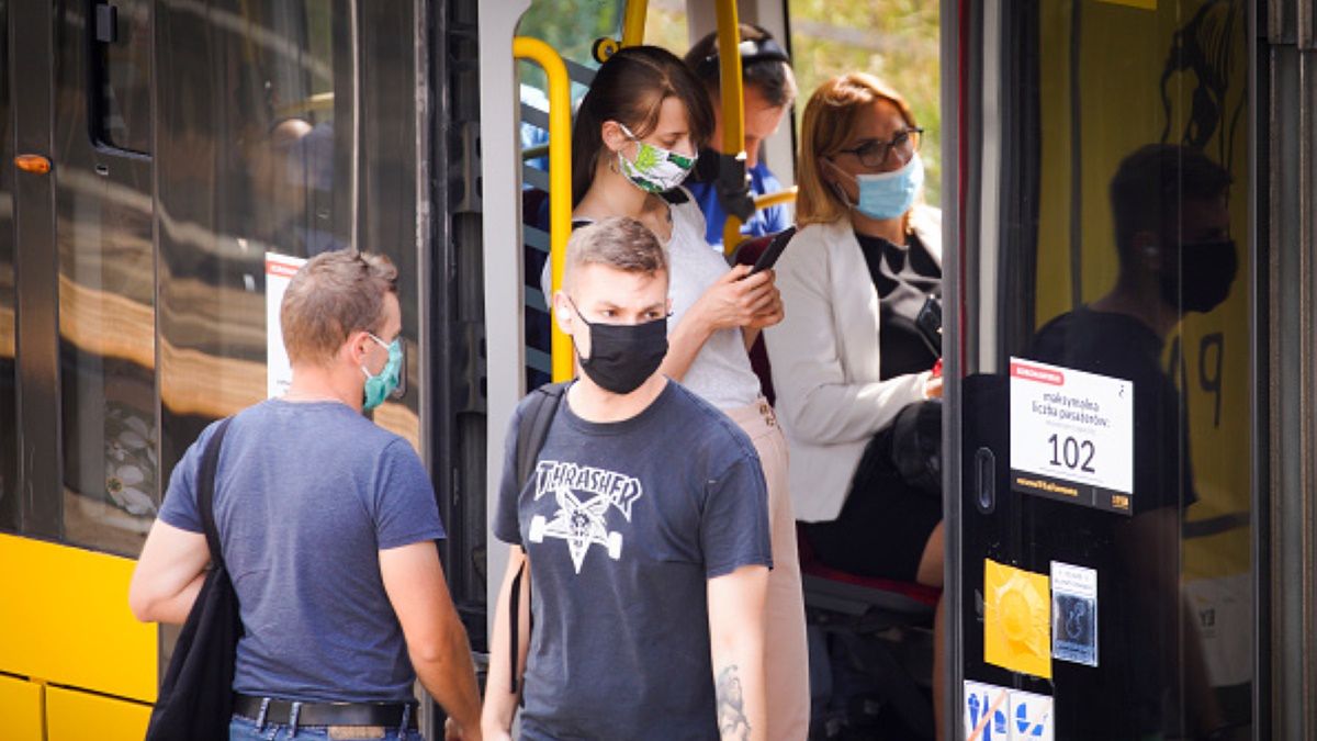 Koronawirus może przenosić się drogą powietrzną