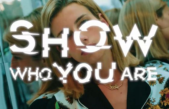 Deichmann reklamuje się już bez Julii Wieniawy (wideo)