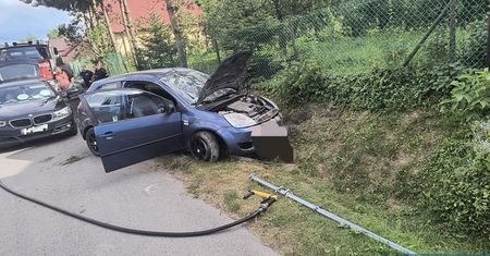 Nietrzeźwy kierujący wjechał w betonowy przepust
