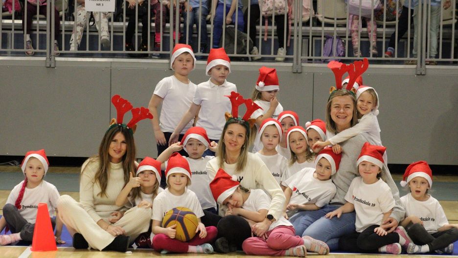 MIKOŁAJKI DLA DZIECI Z KOSZALIŃSKICH PRZEDSZKOLI