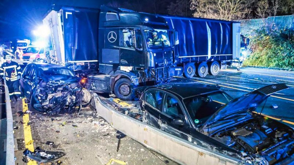 Polski kierowca doprowadził do serii wypadków na autostradach