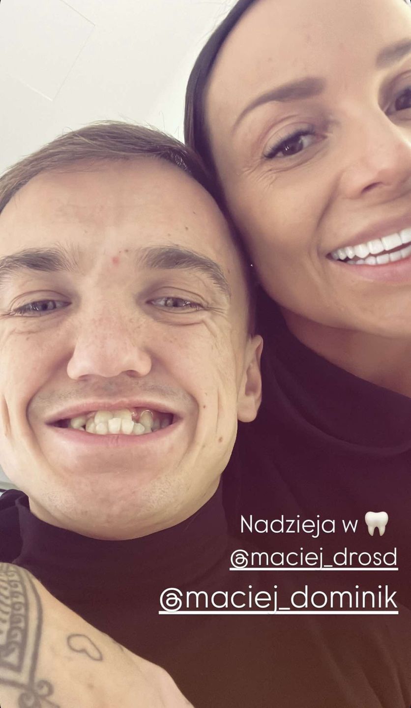 Uczucie Mini Majka i Ady Postak kwitnie