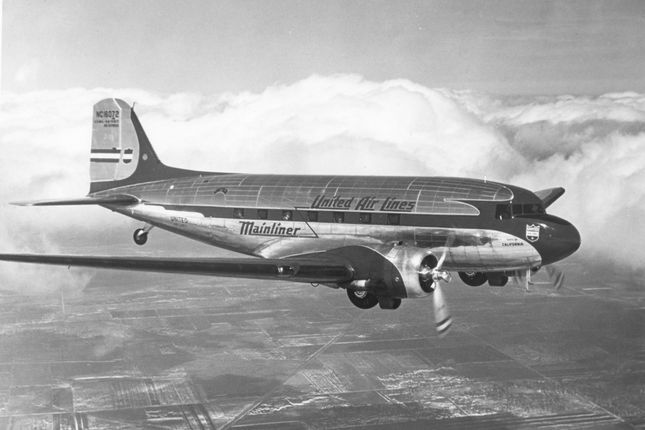 DC-3 (model inny od zestrzelonego)