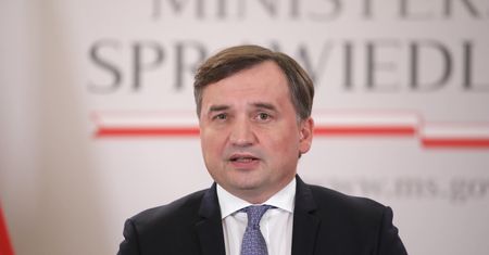 Śmiszek składa zawiadomienie na Ziobrę. Chodzi o pieniądze z Funduszu Sprawiedliwości