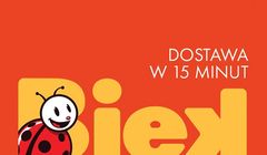 Glovo będzie dostarczać zakupy z Biedronki w kwadrans