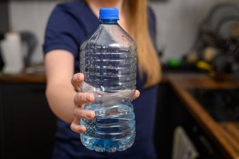 Gm. Gniewino: Woda w już zdatna do spożycia. Nie ma skażenia
