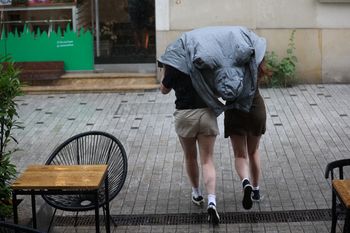 Burze z deszczem i gradem. Ostrzega przed nimi IMGW. Jest alert RCB dla kilku województw