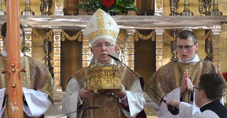 Arcybiskup zdecydowanie o lekcjach religii. "Mamy prawo gwarantowane konkordatem"