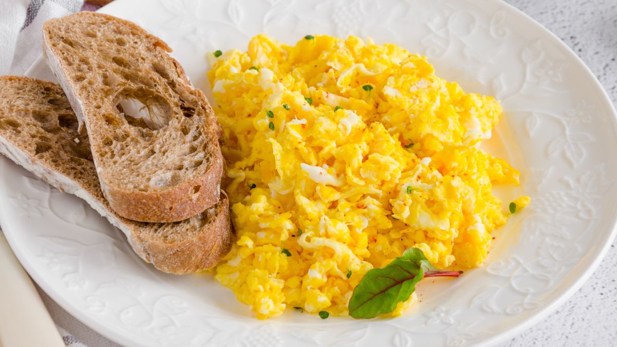 Jak przygotować idealną jajecznicę? 