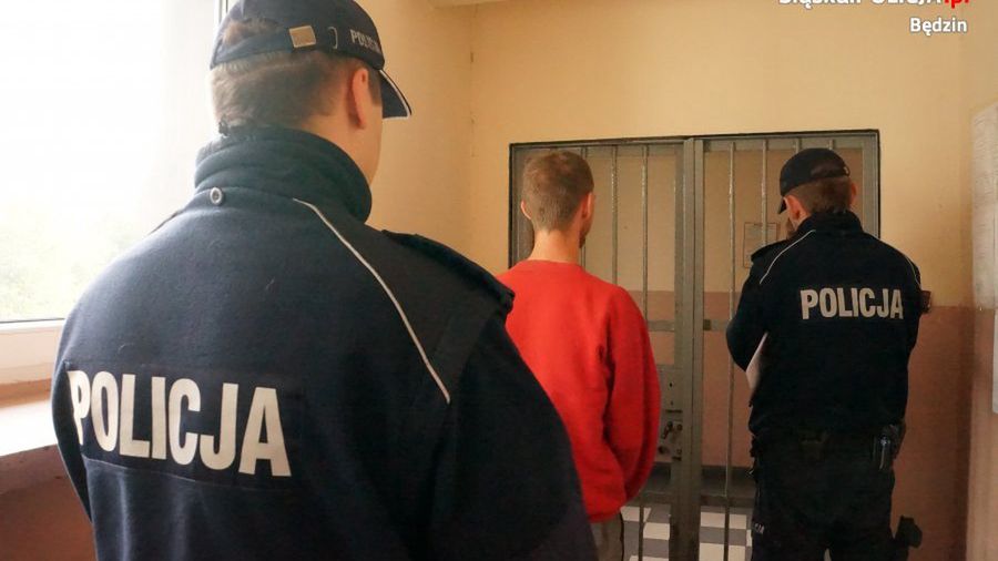 Śląskie. Sąd w Będzinie aresztował 23-latka podejrzanego o znęcanie fizyczne i psychiczne nad 77-letnią babcią.