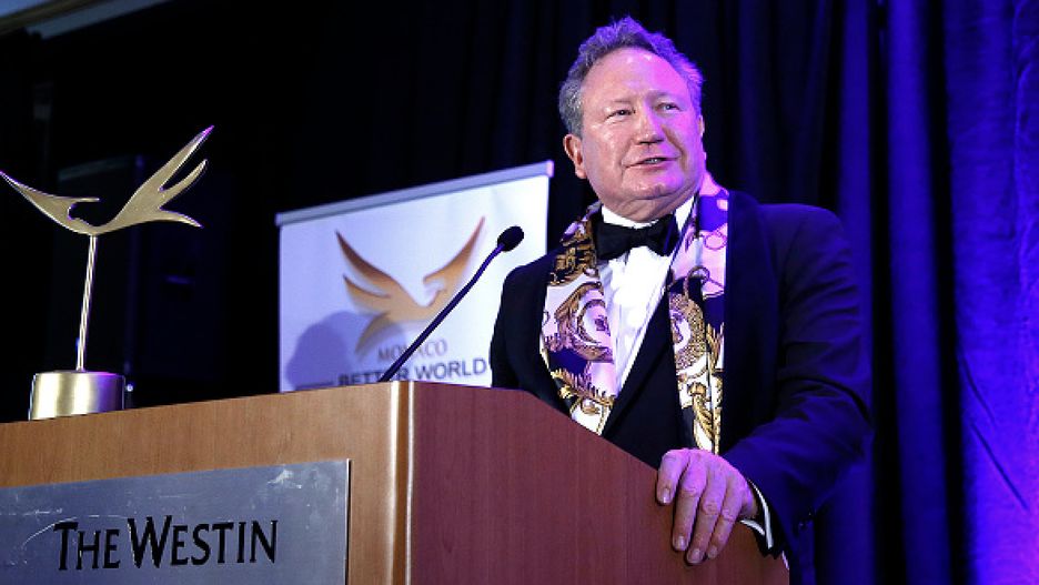 Andrew Forrest, australijski magnat z branży wydobywczej, wystąpił na sądową ścieżkę z Facebookiem. Skarży platformę za wykorzystywanie wizerunku znanych osób bez ich zgody do reklamowania kryptowalut (Getty Images)