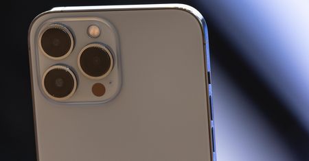 iPhone 15 Pro Max z aparatem na miarę 2019 roku. Wyciekają kolejne szczegóły