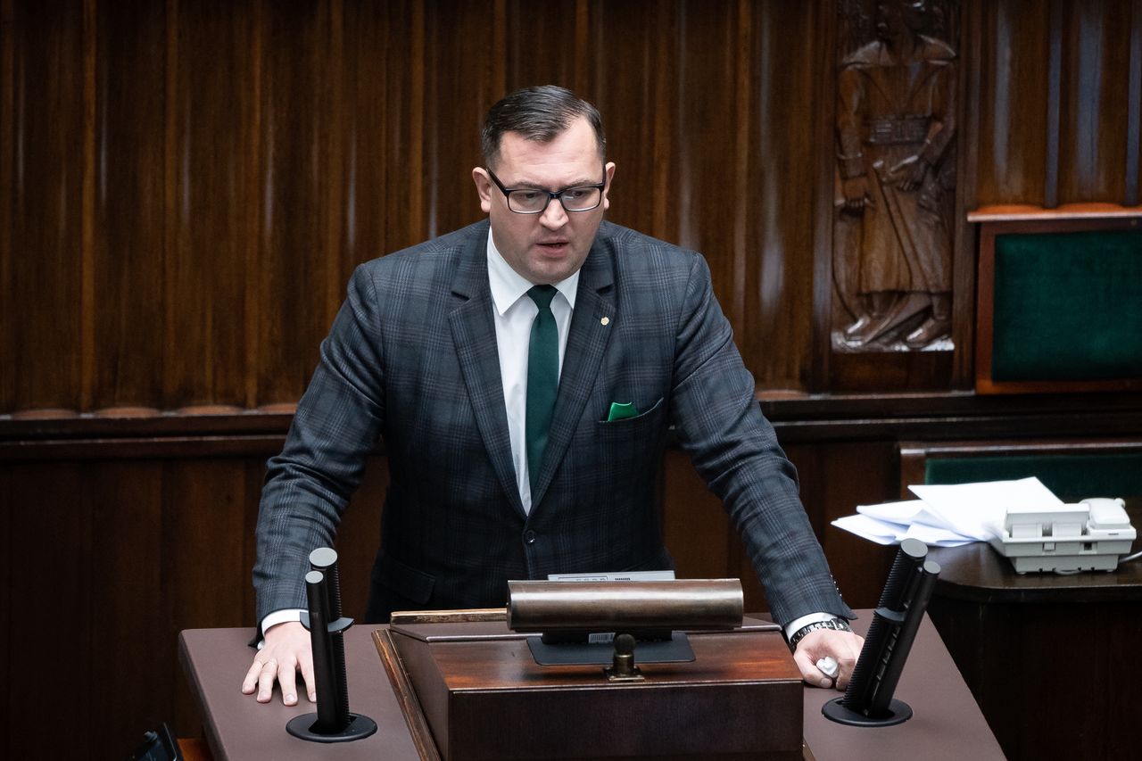 Młodzi rolnicy na spotkaniu z nowym ministrem rolnictwa. W tle wsparcie finansowe