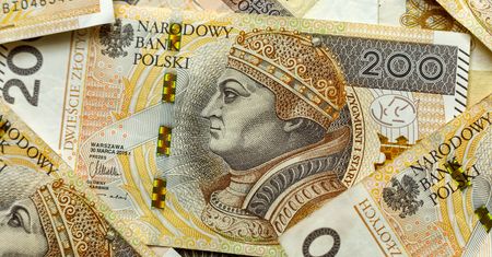 Oszczędzanie na emeryturę. Czy i pod jakimi warunkami konta emerytalne się opłacają?