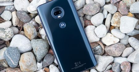 Motorola G7 Plus - dobry smartfon, ale są wydajniejsze