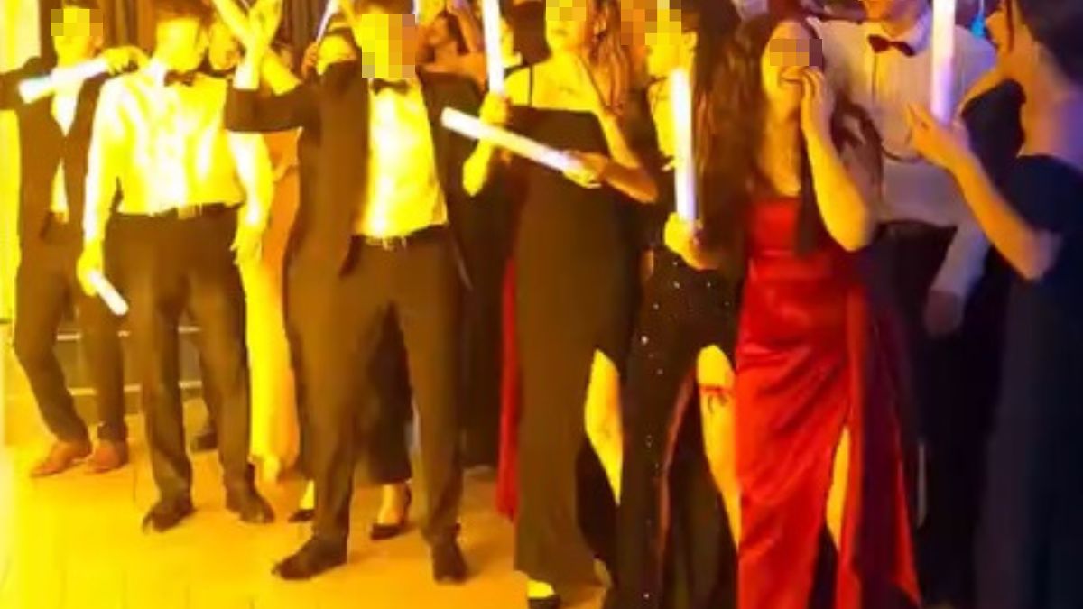 Obraza uczuć religijnych na studniówce? Prawnik zabrał głos