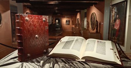 W Polsce jest prawdziwy skarb. Biblia warta miliony złotych