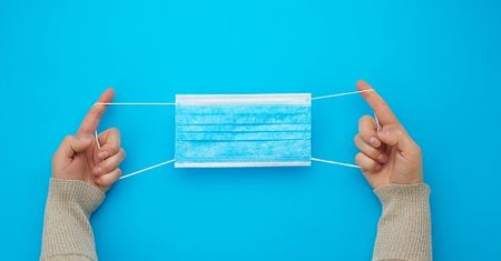 Obostrzenia od 10 października. Cała Polska w żółtej strefie. 38 powiatów w strefie czerwonej
