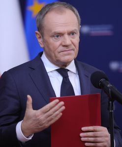 Tusk wyprzedził Morawieckiego. "Miało być skromnie, a jest z rozmachem"