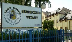 Spada słuchalność RMF FM - Radio ZET i VOX FM z największymi wzrostami. Radio Maryja wyprzedziło Trójkę