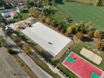 Święcieniec zyska nowoczesne boisko. Trwa modernizacja obiektu sportowego