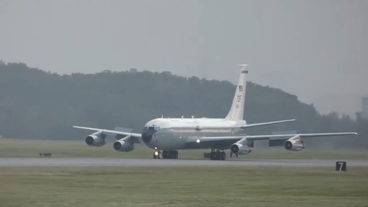Samolot tropiący testy nuklearne. WC-135W Constant Phoenix znowu nad Europą