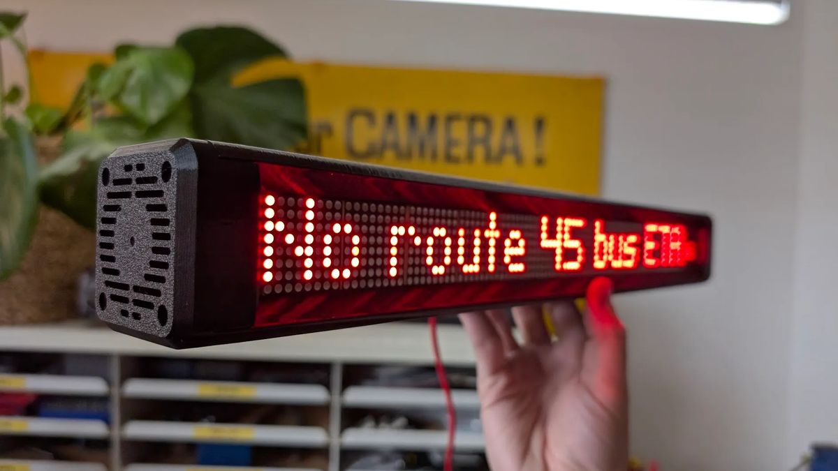 Zegar z przyjazdem najbliższego autobusu