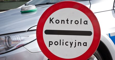 Blisko 2,5 promila za kierownicą Hyundaia. 52-latek zatrzymany w Gromadzicach