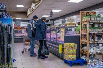 Sprzedaż w górę. Ale komunikat GUS nie daje wyłącznie powodów do radości