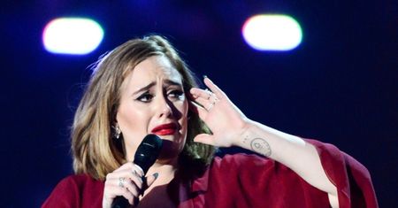 Adele o terrorystach z Brukseli: "Jesteśmy lepsi niż ci skurw***e!"