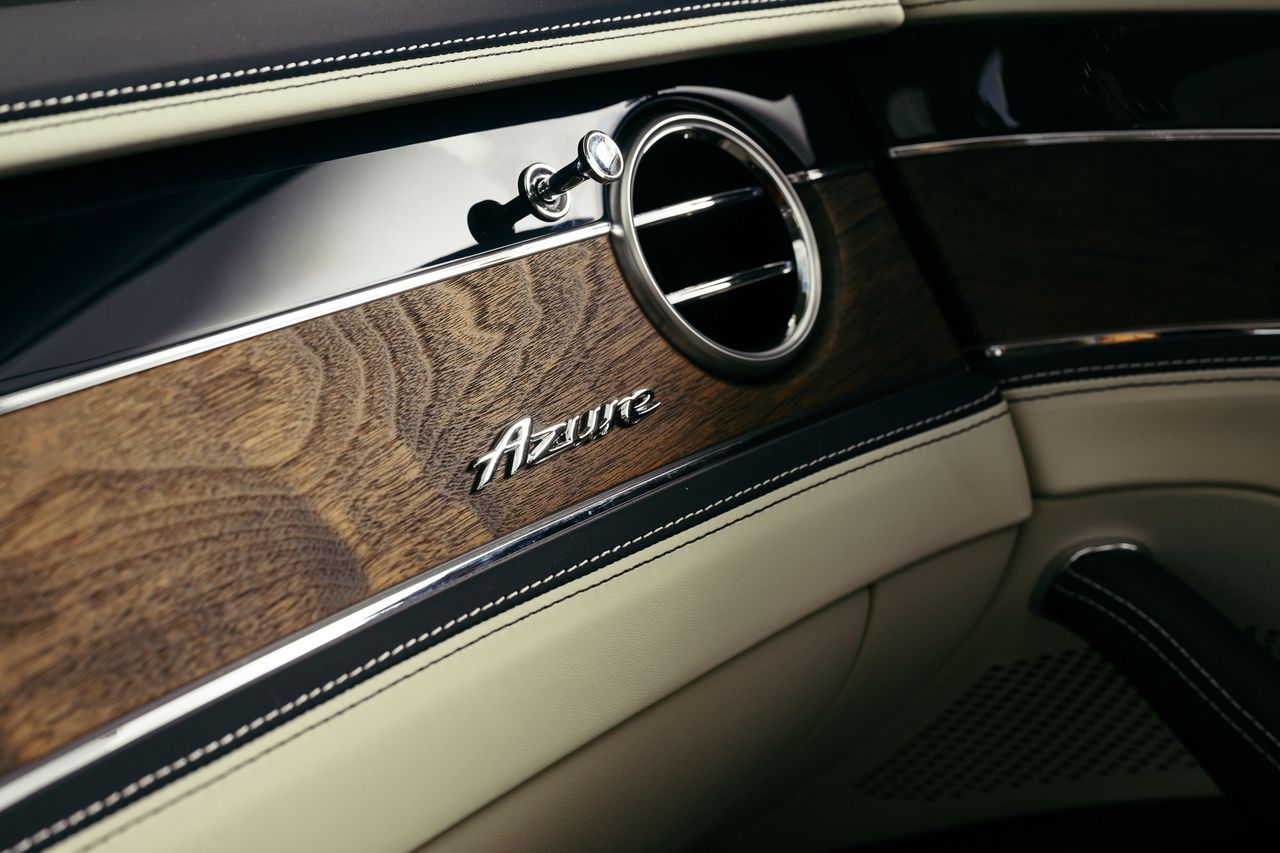 Bentley Flying Spur Azure