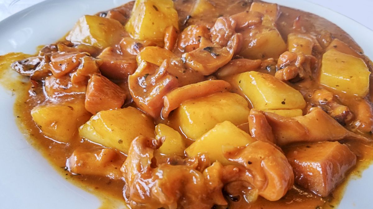 Gęsie pipki - gulasz galicyjski